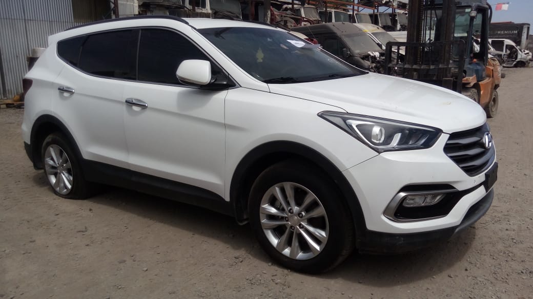  Hyundai SANTA FE 2018    EN DESARME